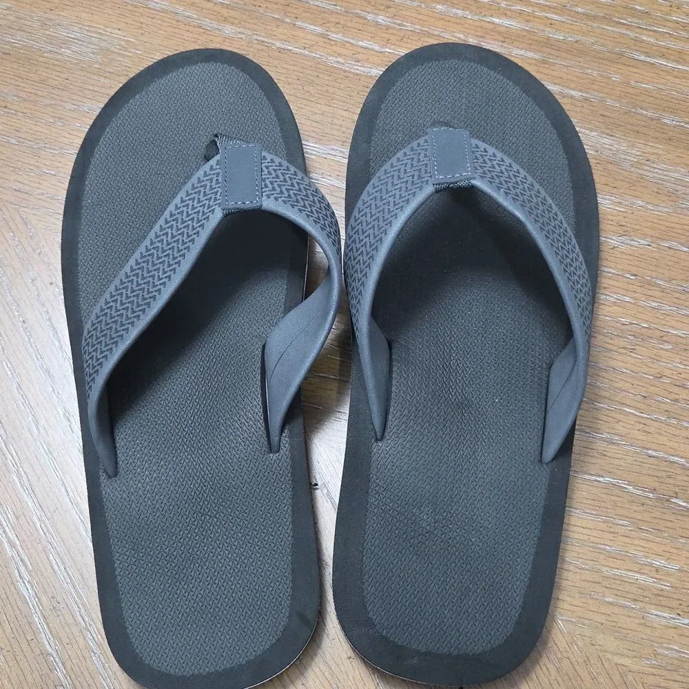 NWoT No Boundaries Grey Lightweight Eva Sandals Size 7
